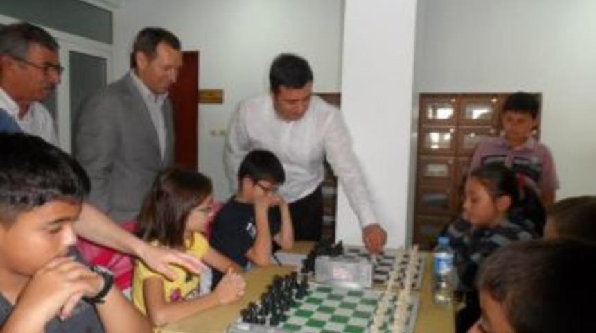 Cumhuriyet kupası satran&ccedil; turnuvası