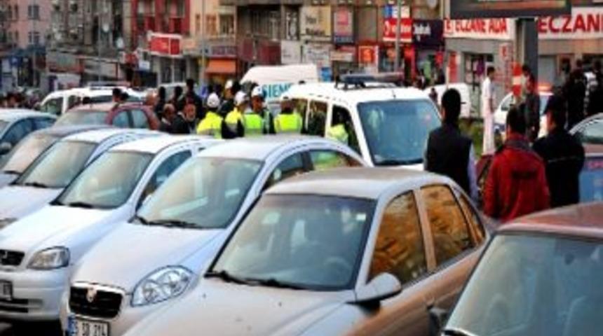 Trafik Kazası Sonrası Kavga