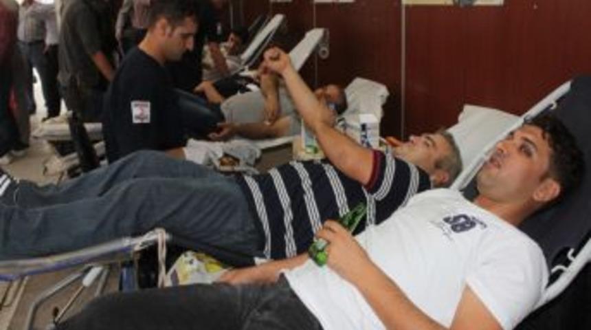 T&uuml;rk Kızılayı&rsquo;ndan Cizre&rsquo;de Kan Bağışı Kampanyası