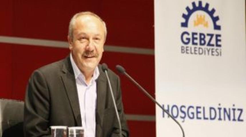 Gebze Tarih Sohpetleri S&uuml;r&uuml;yor