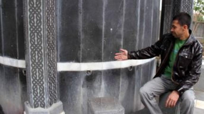 Caminin Servet Değerindeki Kurnalarını &Ccedil;aldılar