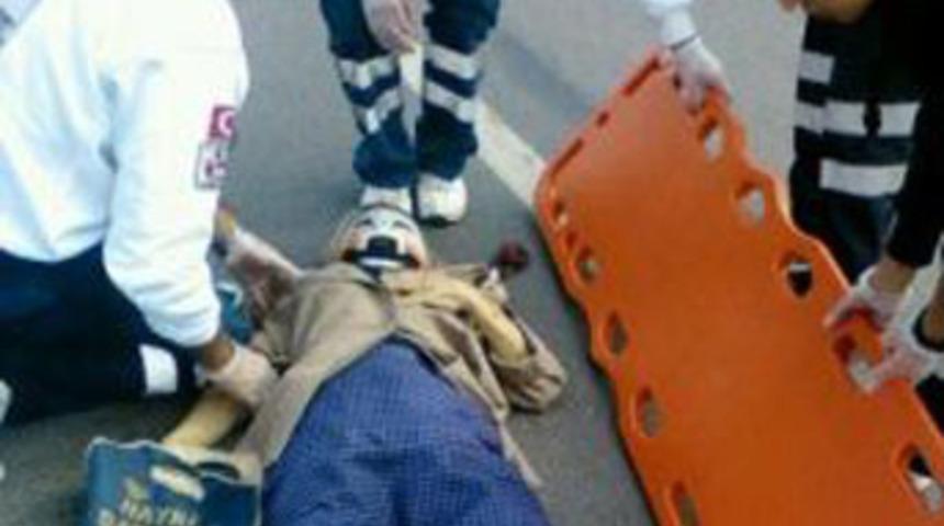 Otob&uuml;se yetişmek isteyen kadın canından oldu