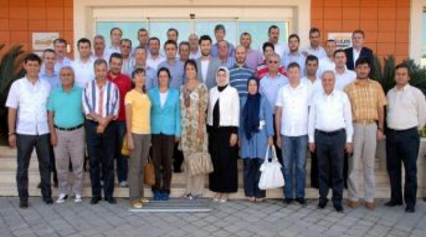 Ak Parti Y&ouml;netiminden Halk Ekmeğe Ziyaret