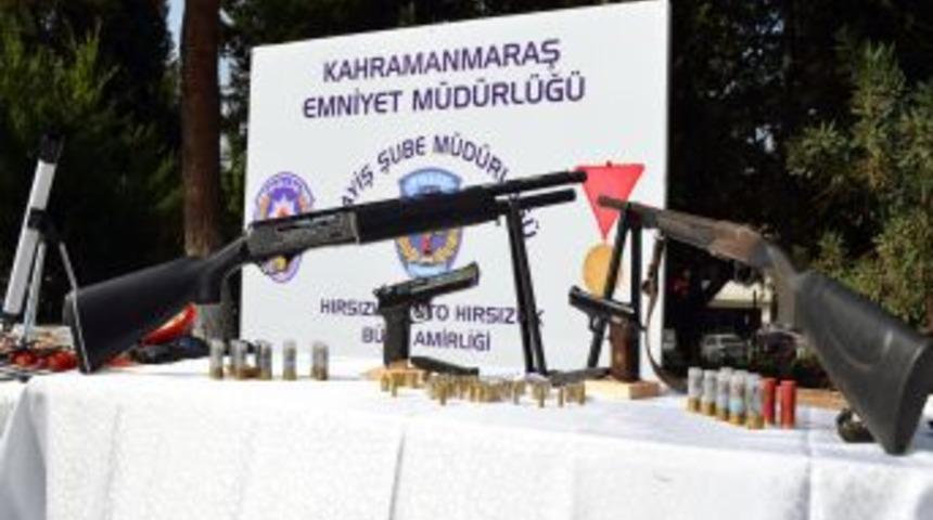 Oto Hırsızlık &Ccedil;etesi &Ccedil;&ouml;kertildi