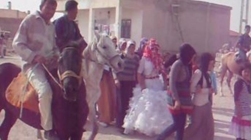 Asırlık K&uuml;lt&uuml;r&uuml;n Yok Olmaması İ&ccedil;in Uğraşıyorlar