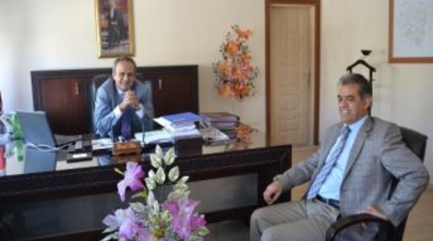 Ptt M&uuml;d&uuml;r&uuml;nden Kaymakama Ziyaret