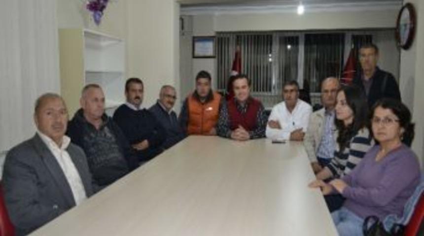 Katılım Az, &lsquo;kapatılmasın&rsquo; Diyen &Ccedil;ok