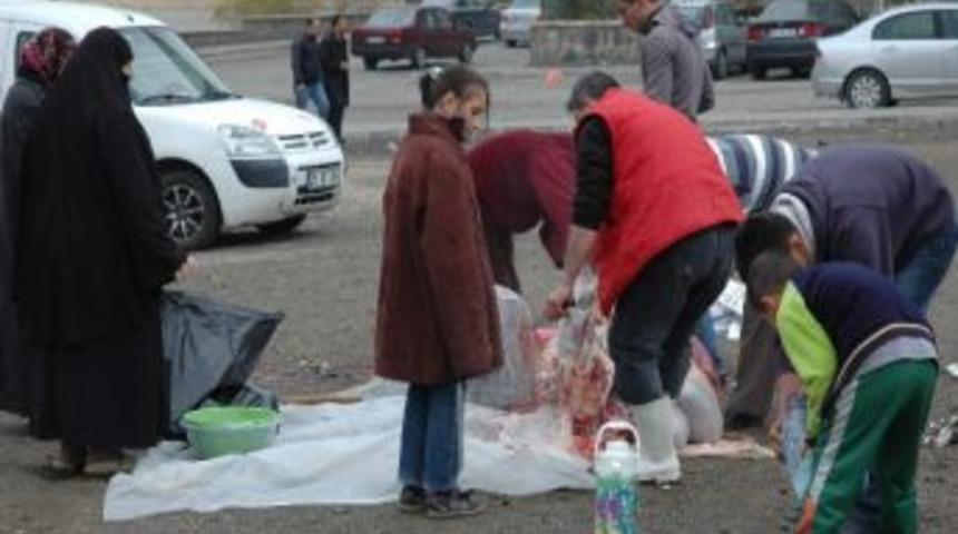 Büyükşehir Belediyesi, Kurban Satış Ve Kesim Bölgelerini Belirledi…