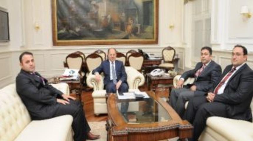 Kısaca: "elbistan'ın Sağlık Sorunlarını Bakan Akdağ&rsquo;a İlettik"