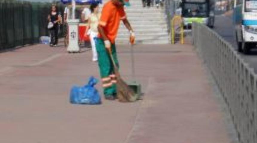 B&uuml;y&uuml;kşehir'den Bayram Temizliği