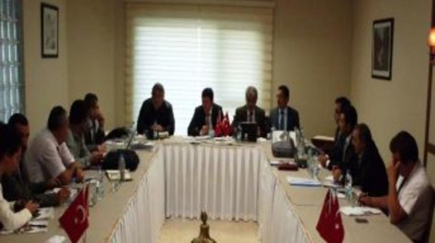 Orman Ve Su İşleri Şube M&uuml;d&uuml;rleri Kırşehir&rsquo;de Toplandı