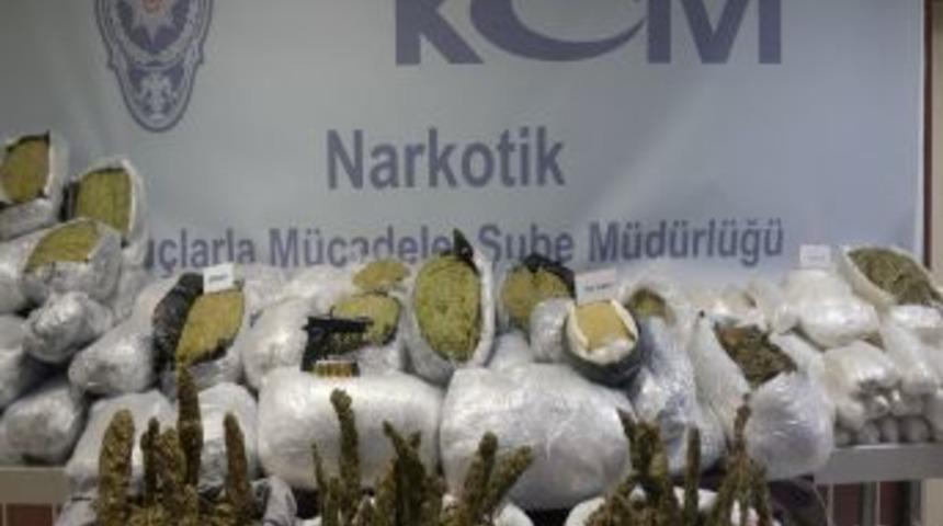 Narkotik Polisinden Bayram &Ouml;ncesi Uyuşturucu Satıcılarına B&uuml;y&uuml;k Darbe