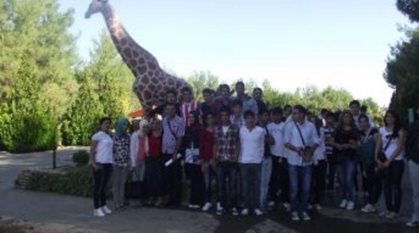 Batmanlı &Ouml;ğrenciler Mersin Ve Gaziantep&rsquo;i Gezdi