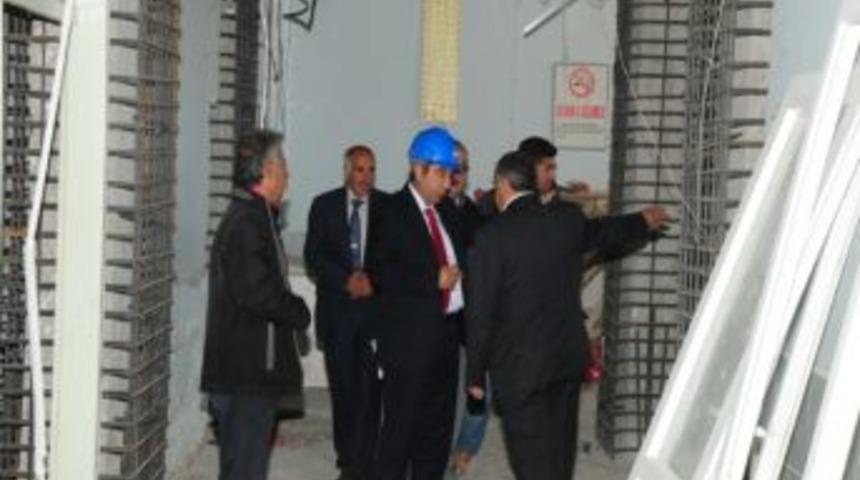 Yy&uuml; Rekt&ouml;r&uuml; Battal, Erciş Myo Ve İşletme Fak&uuml;ltesi&rsquo;nde İncelemelerde Bulundu