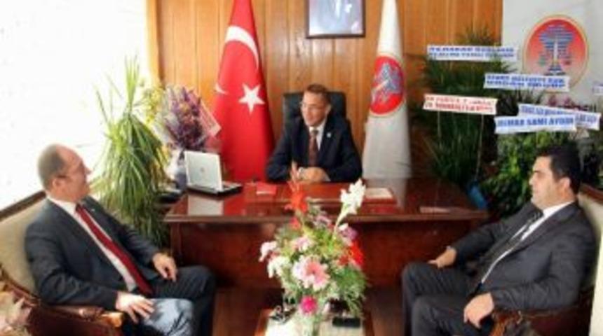 Ak Parti Heyeti Sivas Barosu’nu Ziyaret Etti