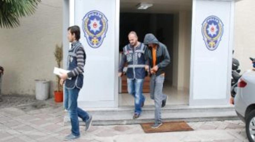 İki Ev Soyan Hırsız Otogarda Yakalandı