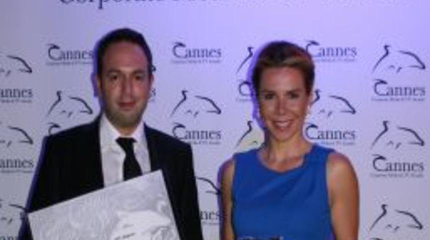 TAV&rsquo;a &lsquo;g&uuml;m&uuml;ş Yunus&rsquo; &Ouml;d&uuml;l&uuml;