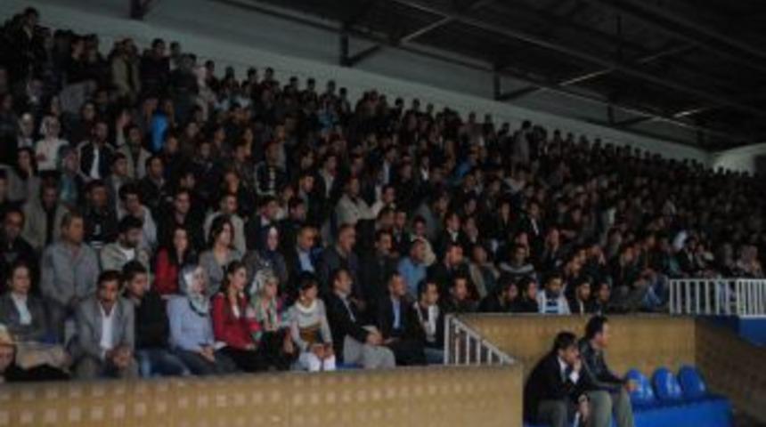 Hakkari&rsquo;de Ge&ccedil;ici Iş&ccedil;i Olacak Kişiler Kurayla Belirlendi