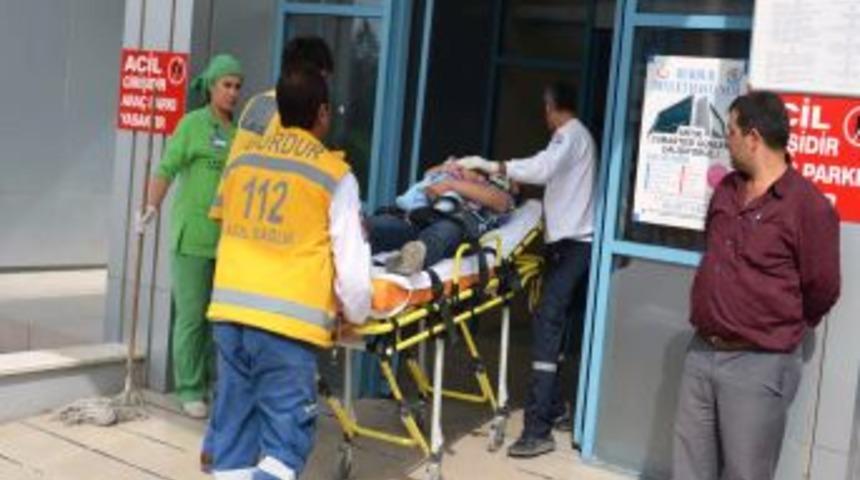 Burdur&rsquo;da Trafik Kazası: 2 Yaralı