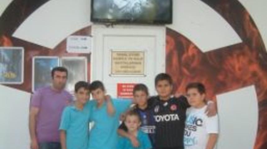 Burhaniyeli &Ccedil;ocuklara 7 Boyutlu Sinema Keyfi