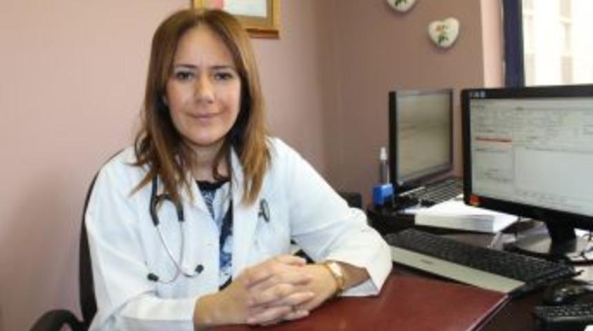 '40 Yaş &Uuml;st&uuml;n&uuml;n Bayramda Aşırı Et T&uuml;ketmesi Riskli'