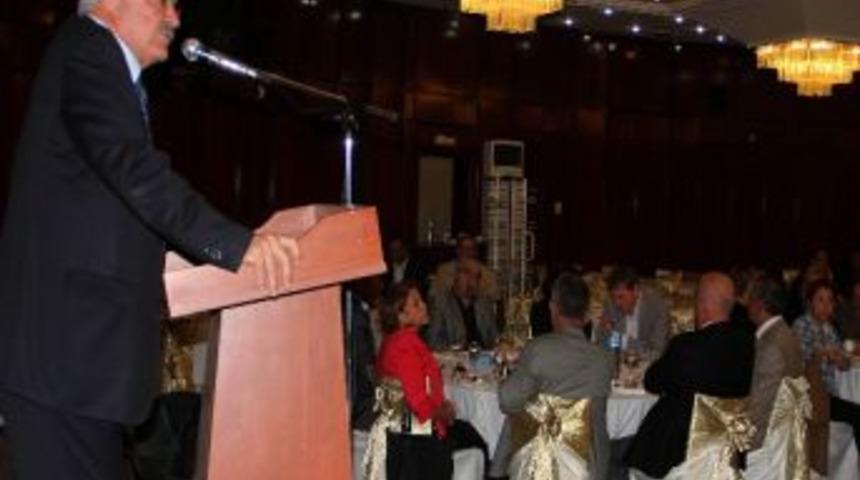 Başkan Tanık Muhtarlarla Bir Araya Geldi