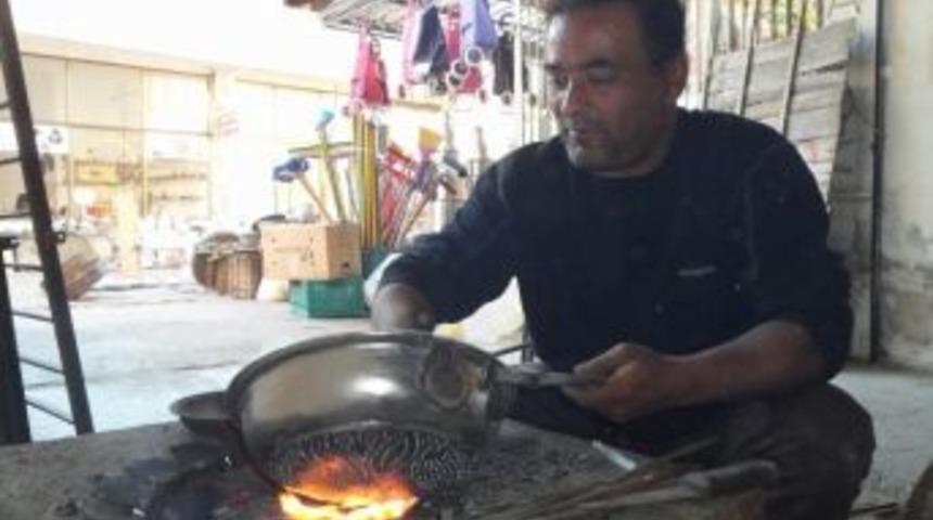 Edremit&rsquo;in Son Kalaycısı Bayramı Bekliyor