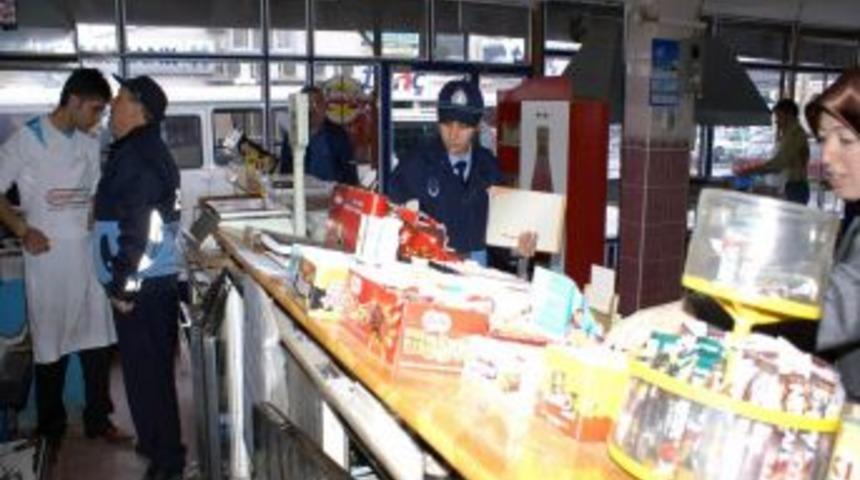 Aksaray'da Bayram &Ouml;ncesi Gıda &Uuml;reticileri Denetleniyor