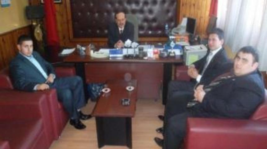 Ak Gen&ccedil;lik Liseleri Ziyaret Etti