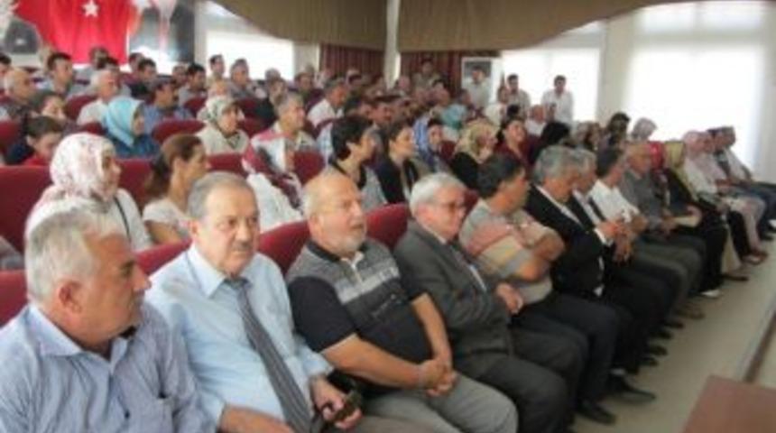 Ak Parti &Ouml;demiş İl&ccedil;e Divan Toplantısı