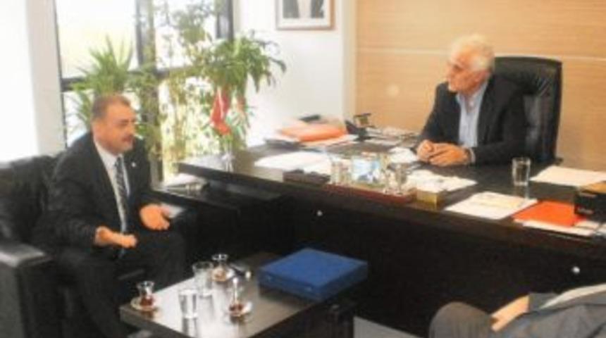 Meso Chp'yi Ziyaret Etti