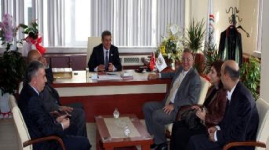 G&uuml;zelbey&rsquo;den Baro Başkanına &lsquo;hayırlı Olsun&rsquo; Ziyareti