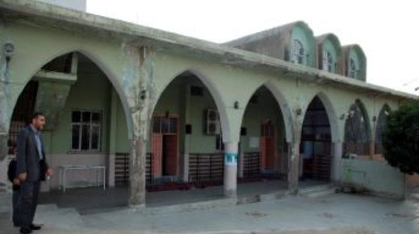 Cami Hırsızları Yakalandı