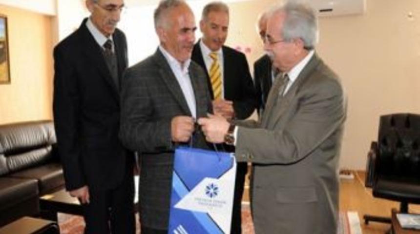 Erzimder&rsquo; Den Et&uuml;&rsquo;ye Ziyaret