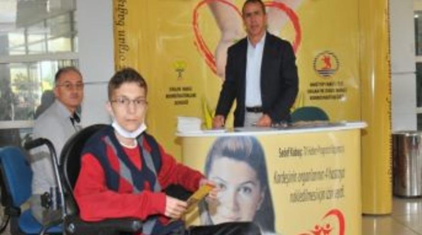 Annesinden B&ouml;brek Alan Gen&ccedil;, Organlarını Bağışladı