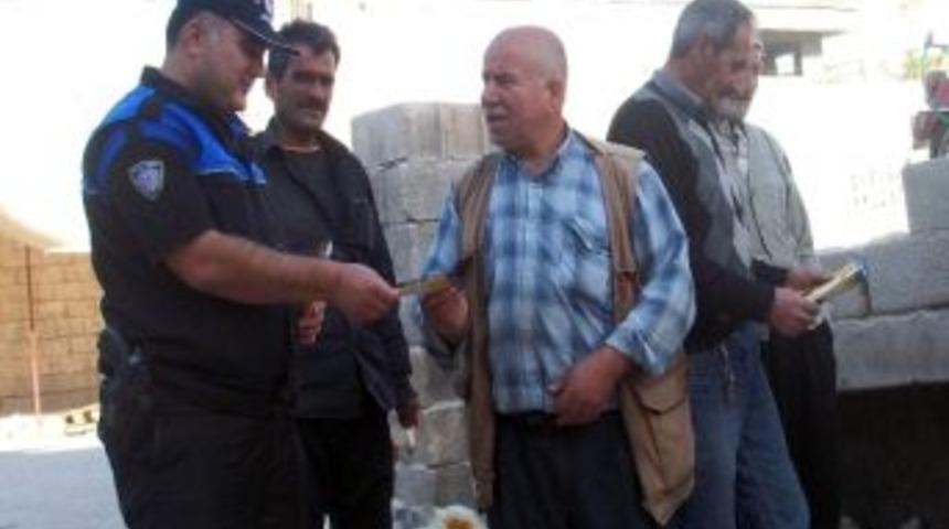 Polisten Bayram &Ouml;ncesi Sahte Para Uyarısı