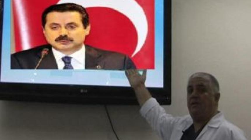 Bakan &Ccedil;elik&rsquo;ten Yardım İstedi