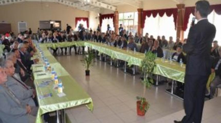 Kavakyolu Beldesinde Huzur Toplantısı Yapıldı