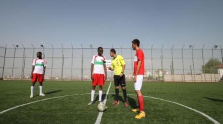 Kayseri&rsquo;de Mini D&uuml;nya Kupası Ma&ccedil;ları Başladı