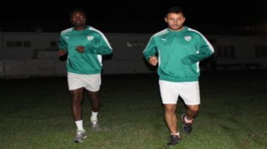 Ozan İpek’e Top Yasağı