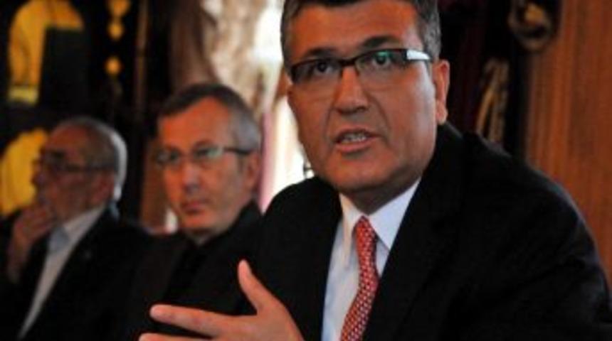 Emniyet M&uuml;d&uuml;r&uuml; Aşık Basınla Bir Araya Geldi