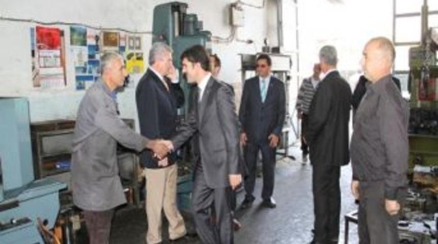 Başkan &Ccedil;akır&rsquo;dan Esnaf Ziyareti