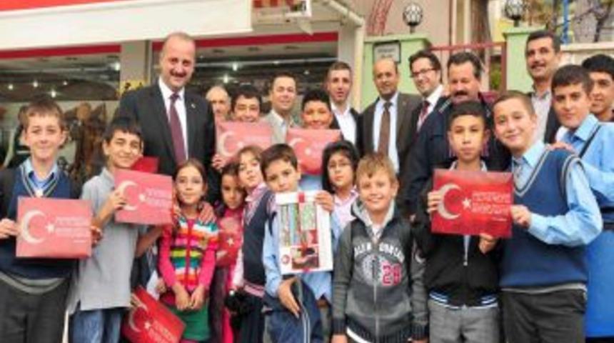 Mamak, Cumhuriyet Bayramı&rsquo;nda Kırmızı Beyaza B&uuml;r&uuml;necek