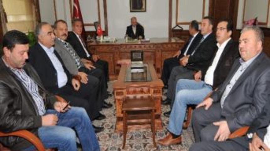 Organize Sanayi B&ouml;lgesi İş Adamları Vali &Ccedil;akacak&rsquo;ı Ziyaret Etti