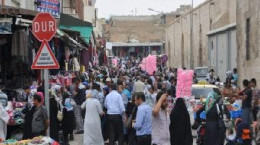Şanlıurfa Pazarlarında Bayram Telaşı