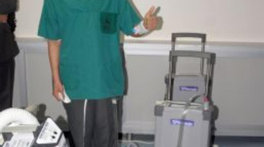 T&uuml;rkiye'de &Ccedil;ocuk I&ccedil;in Ilk Yapay Kalp 16 Yaşındaki Yusuf'a Takıldı