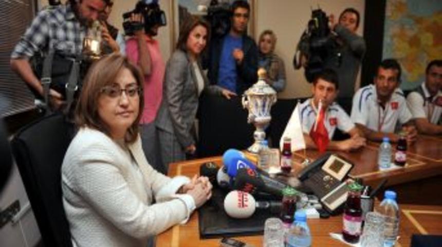 Bakan Şahin: Engellilerin &Ouml;d&uuml;l Y&ouml;netmeliği Değişecek