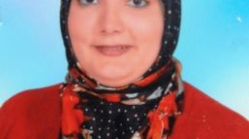 Arının Soktuğu Kadın Hayatını Kaybetti