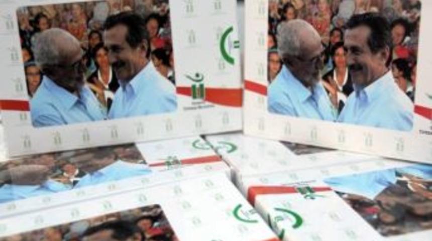 Tepebaşı Belediyesi Kahve Ve Şeker Dağıttı