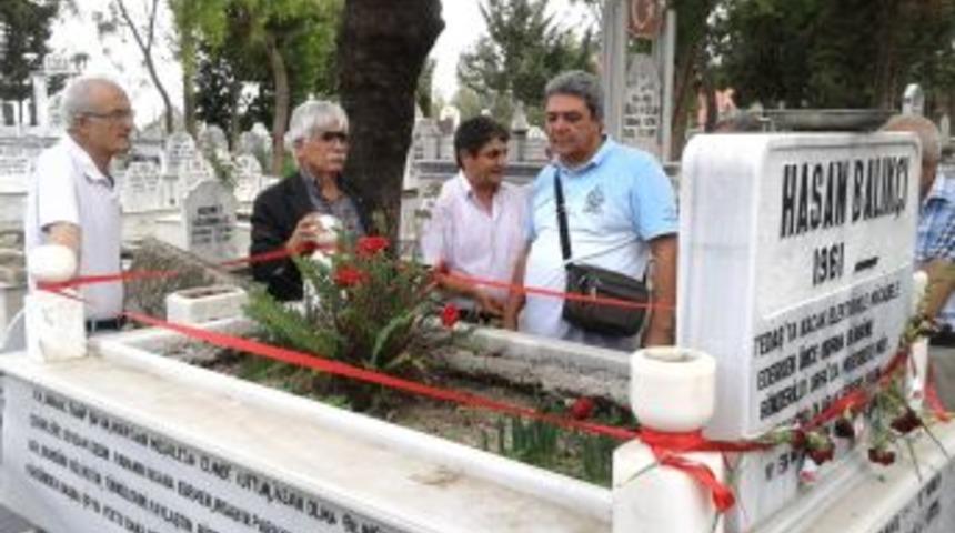 Hasan Balık&ccedil;ı &ouml;l&uuml;m&uuml;n&uuml;n 10. yılında anıldı